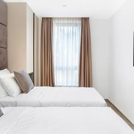 Apartment Fly - Ap1 - Mpolo *