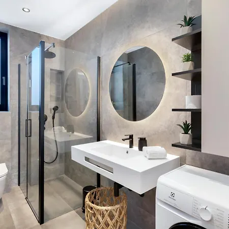 Fly - Ap1 - Mpolo * Medulin